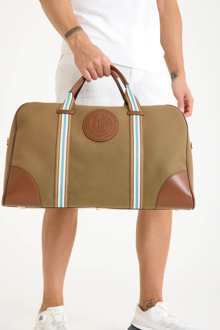 The Club Weekender