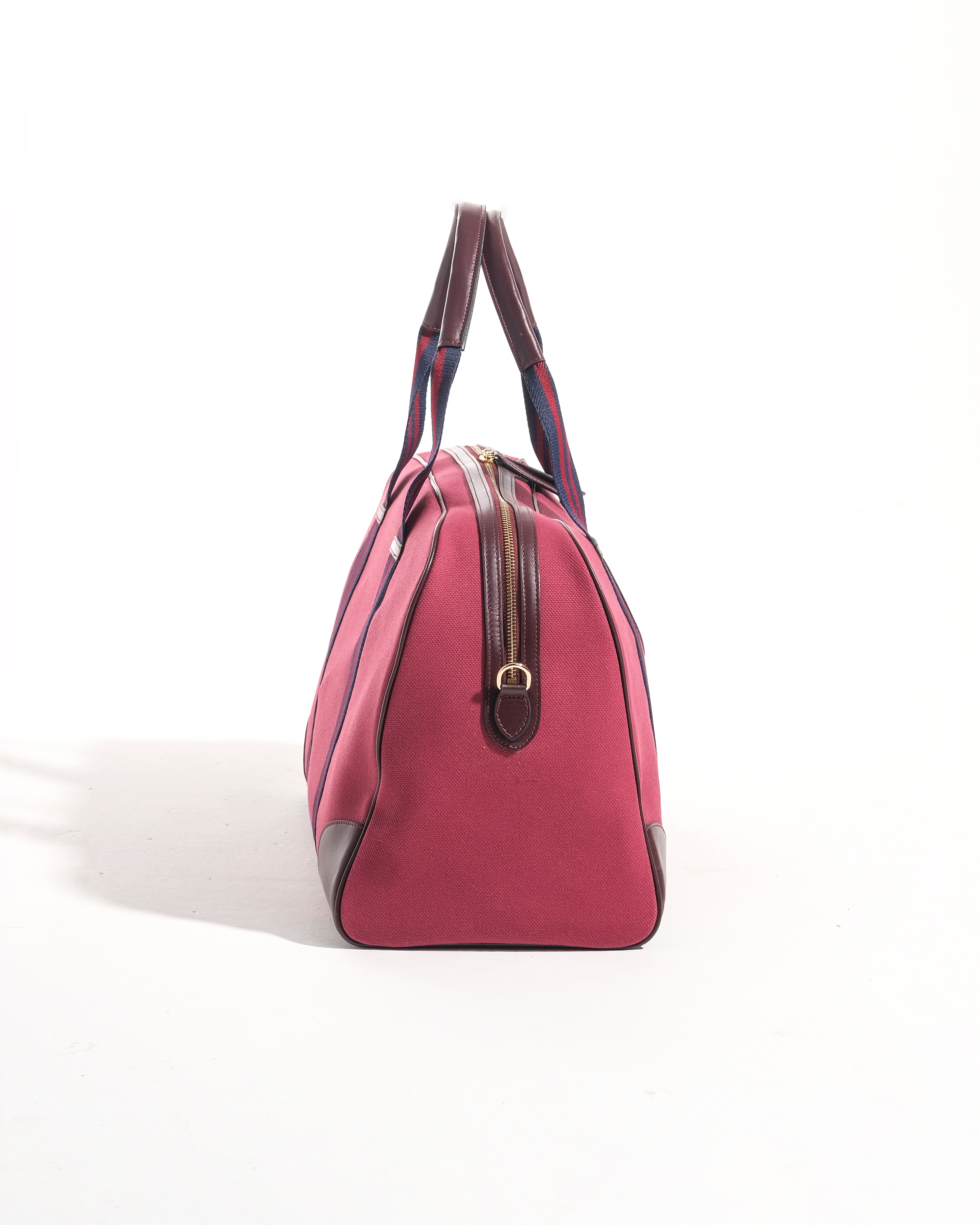 Daily Sport Bag - Bordeaux & Bordeaux with Bordeaux-Navy Strap